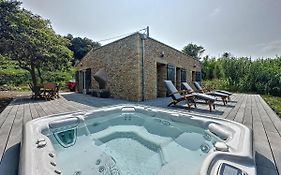 Villa 2 Chambres Avec Jacuzzi