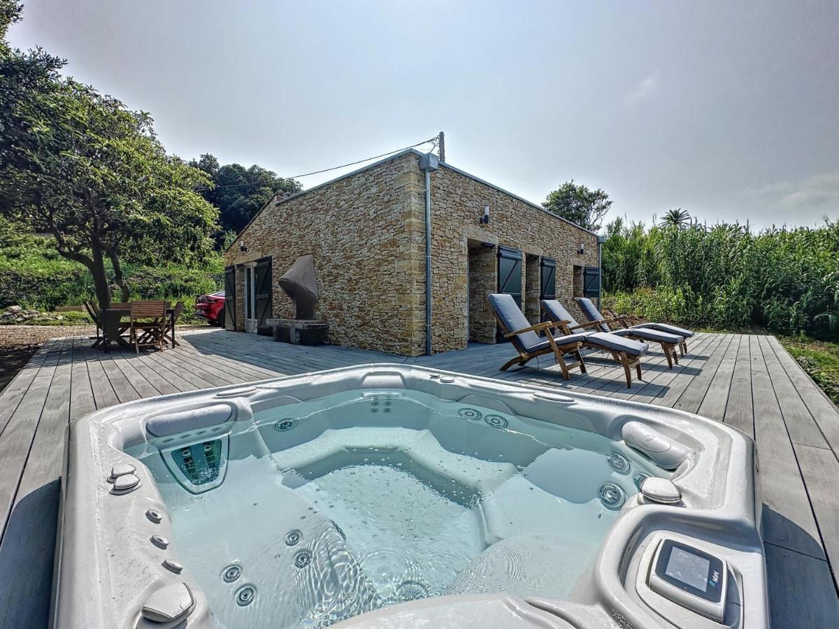 Villa 2 Chambres Avec Jacuzzi Bonifacio  Extérieur photo